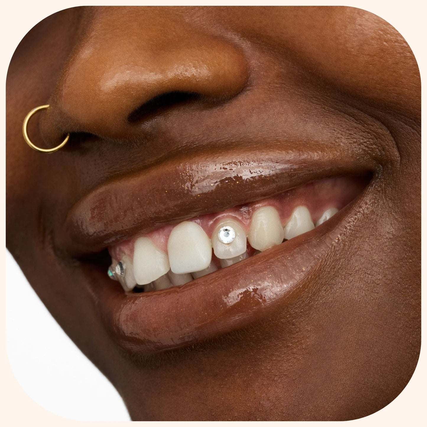 Gloss repulpant - Marron pailleté